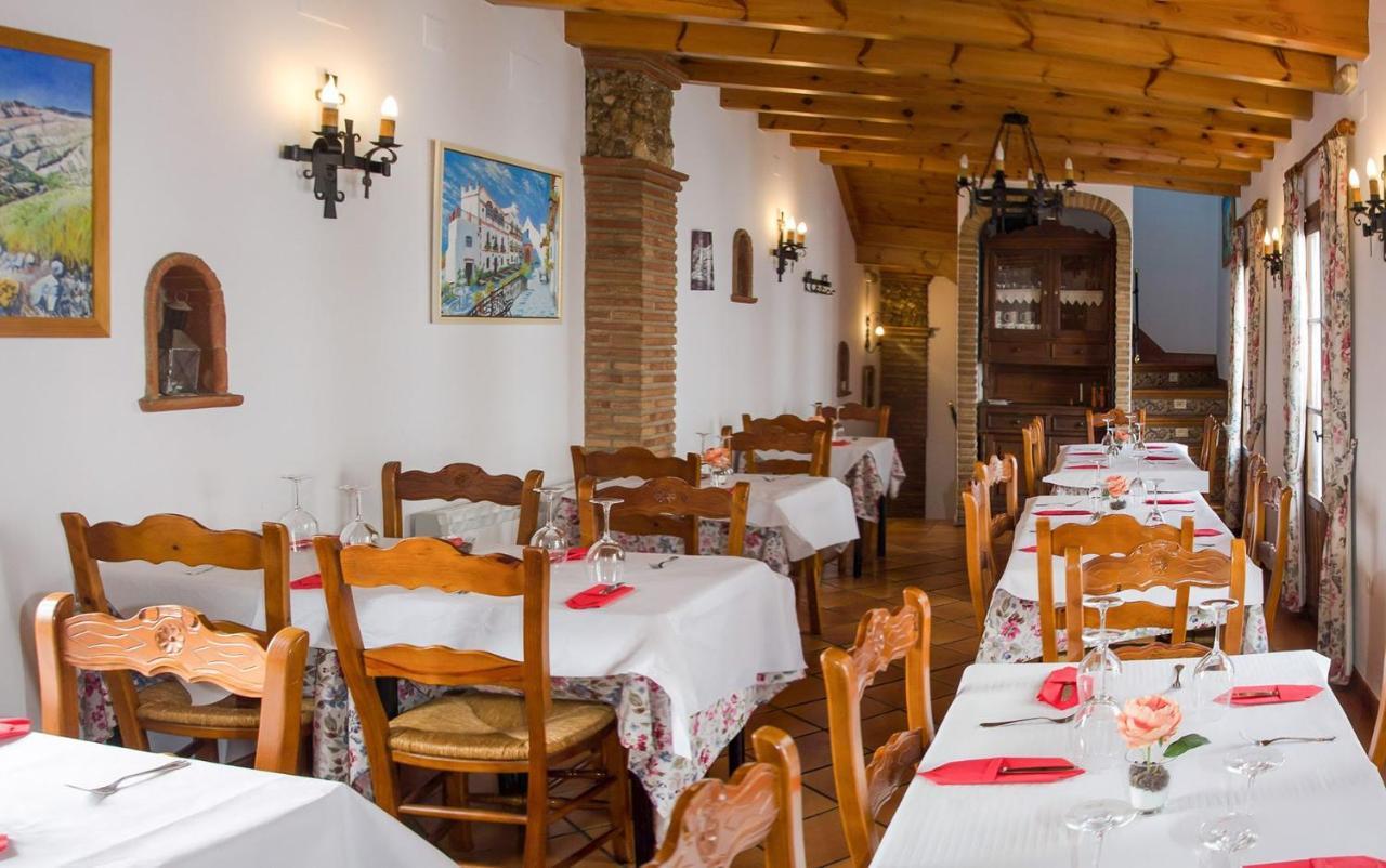 Posada La Plaza Canillas de Albaida Kültér fotó