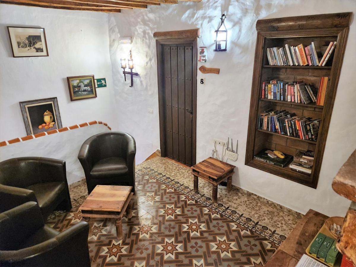 Posada La Plaza Canillas de Albaida Kültér fotó