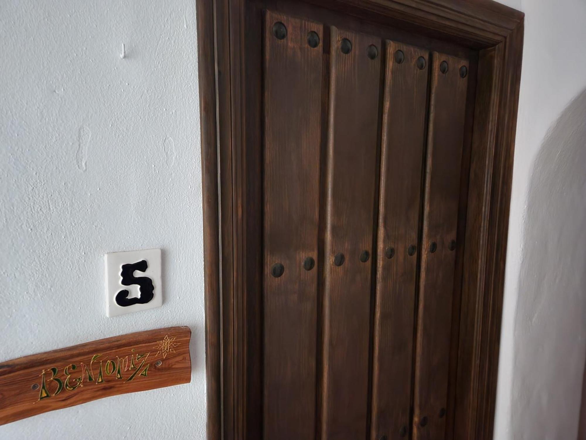 Posada La Plaza Canillas de Albaida Kültér fotó